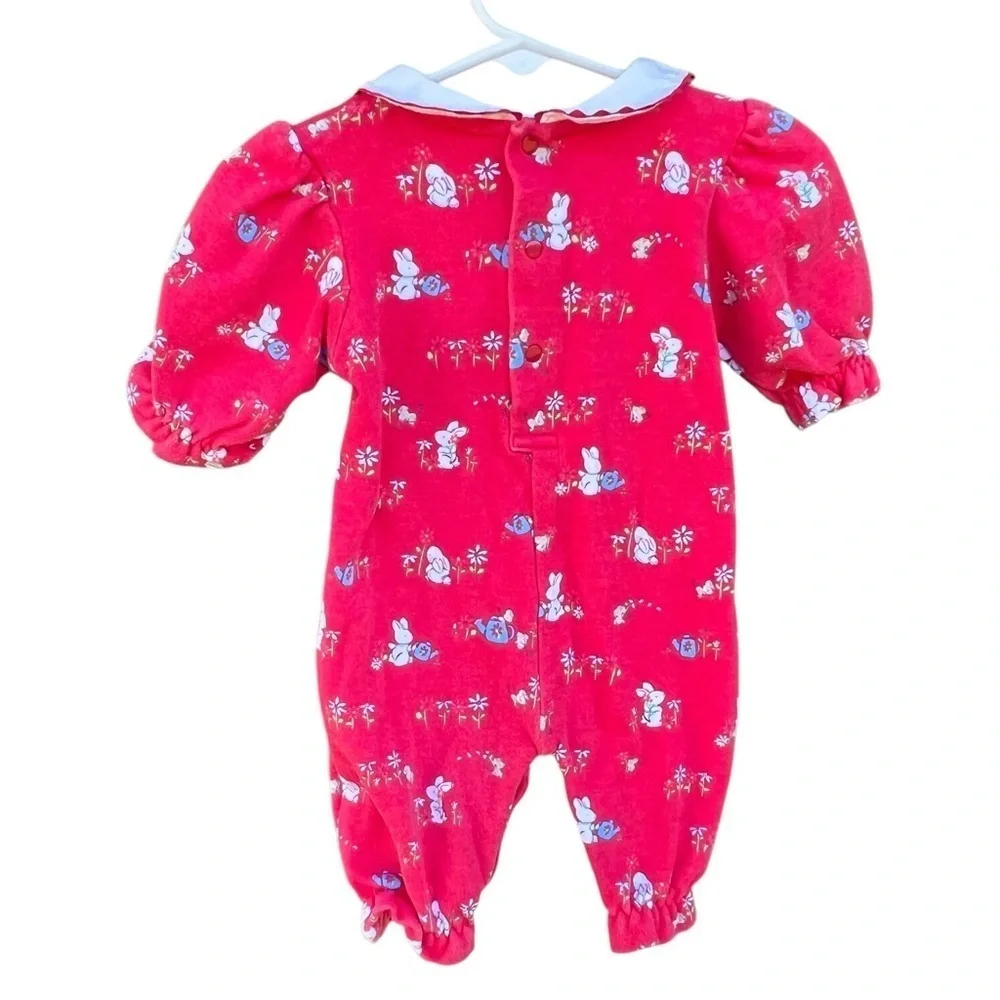 Vintage Carter’s Bunny One Piece Bodysuit Peter Pan Collar Ric Rak Trim 0-3 Mos